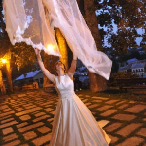 photo entimion wedding bride